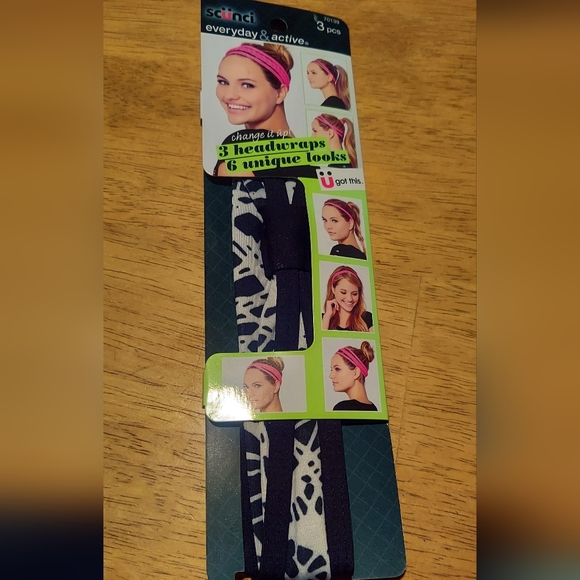 Scunchi 3pc headwraps NEW HUGE BEAUTY SALE! - Picture 1 of 1